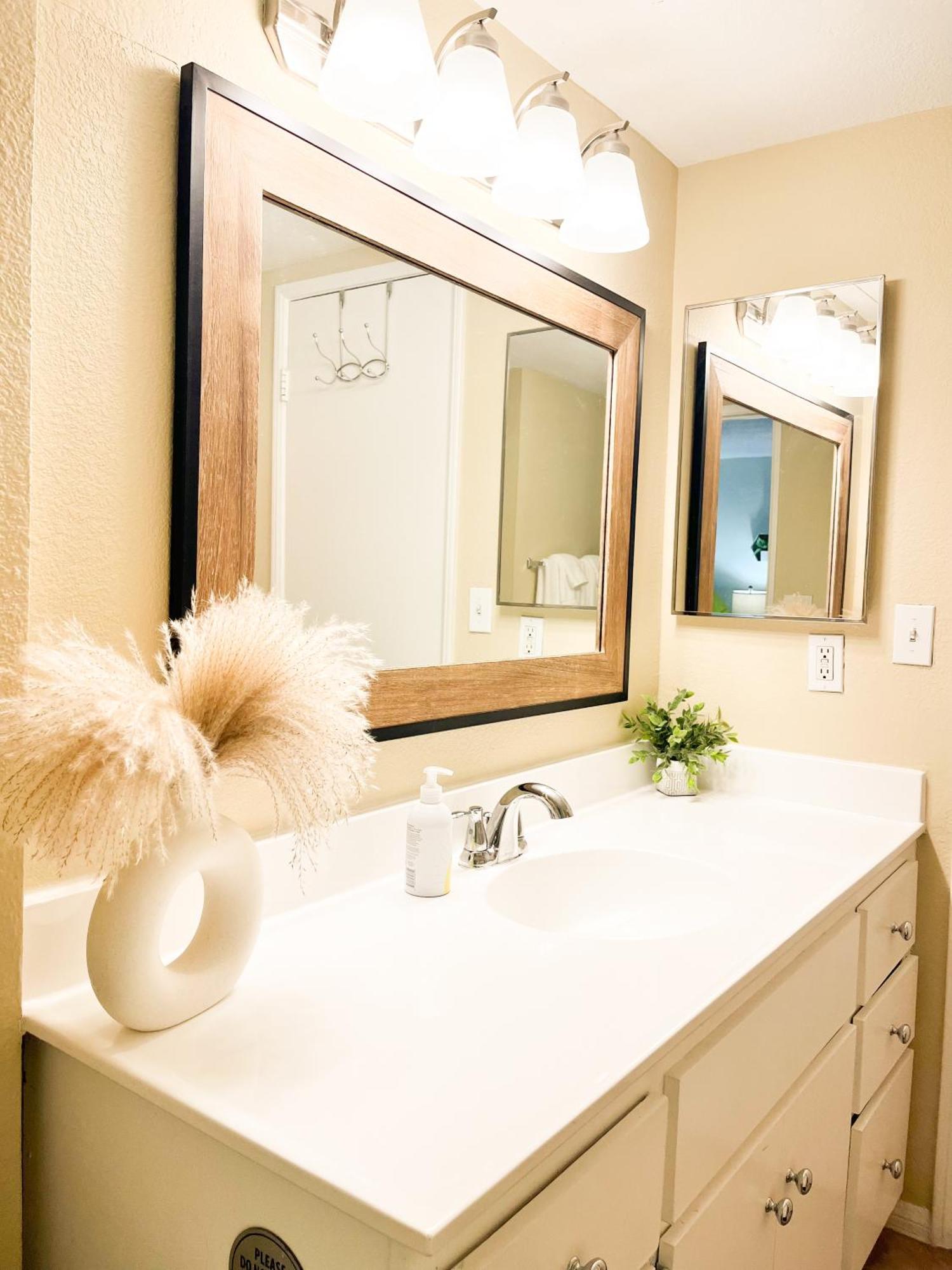 Stylish 2 Bedroom Near Ontario Airport Fontana Exteriör bild